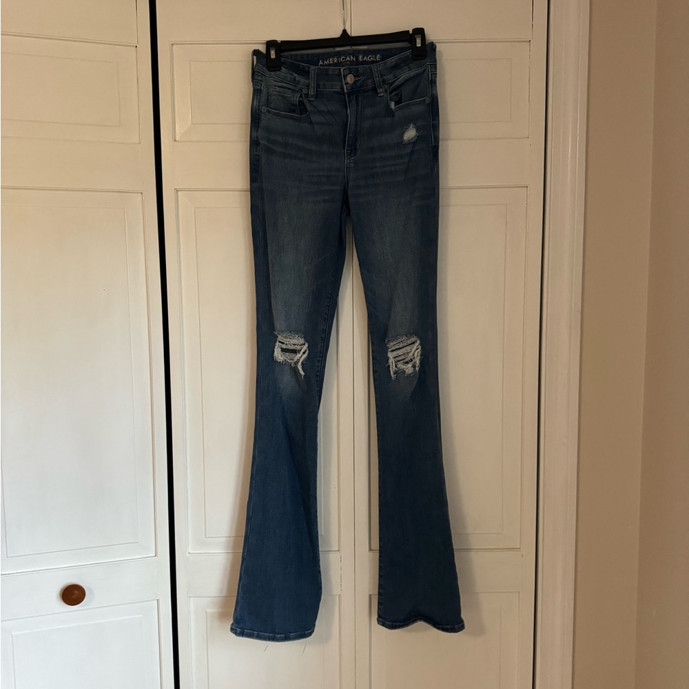 AE skinny kick jeans